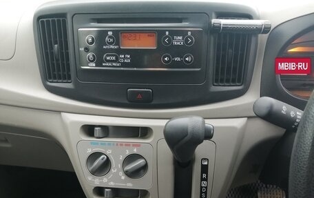 Daihatsu Mira e:S I рестайлинг, 2016 год, 520 000 рублей, 8 фотография