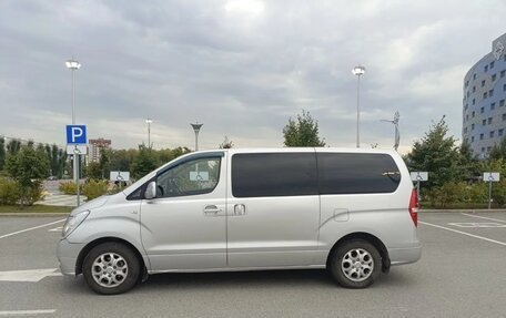 Hyundai H-1 II рестайлинг, 2008 год, 1 100 000 рублей, 4 фотография