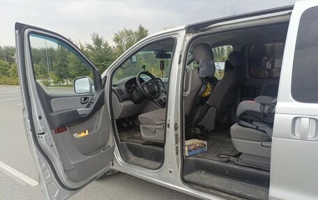 Hyundai H-1 II рестайлинг, 2008 год, 1 100 000 рублей, 11 фотография