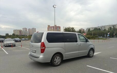 Hyundai H-1 II рестайлинг, 2008 год, 1 100 000 рублей, 8 фотография