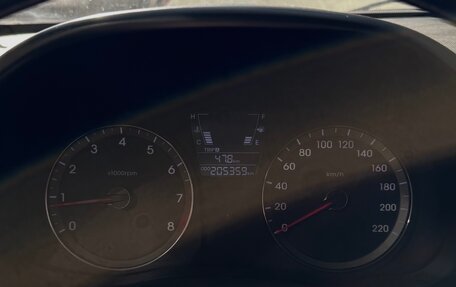 Hyundai Solaris II рестайлинг, 2011 год, 430 000 рублей, 9 фотография