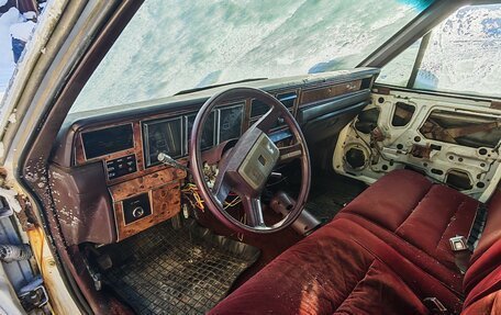Lincoln Town Car II, 1988 год, 350 000 рублей, 13 фотография