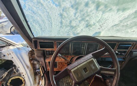 Lincoln Town Car II, 1988 год, 350 000 рублей, 12 фотография