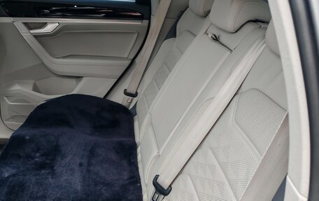 Volkswagen Touareg III, 2019 год, 4 950 000 рублей, 6 фотография