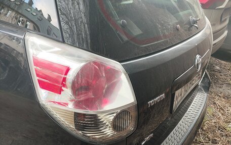 Toyota Matrix, 2005 год, 480 000 рублей, 12 фотография