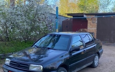 Volkswagen Vento, 1994 год, 140 000 рублей, 1 фотография