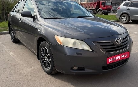Toyota Camry, 2008 год, 890 000 рублей, 1 фотография