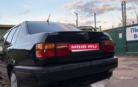 Volkswagen Vento, 1994 год, 140 000 рублей, 9 фотография