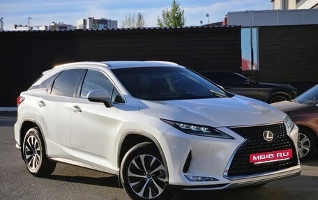 Lexus RX IV рестайлинг, 2020 год, 5 100 000 рублей, 20 фотография