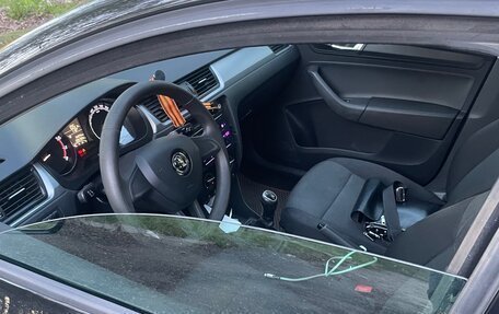 Skoda Rapid I, 2018 год, 1 350 000 рублей, 6 фотография