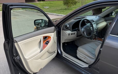Toyota Camry, 2008 год, 890 000 рублей, 16 фотография