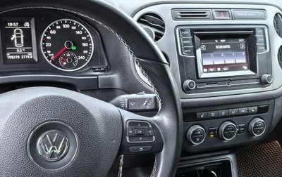 Volkswagen Tiguan I, 2015 год, 1 349 000 рублей, 1 фотография