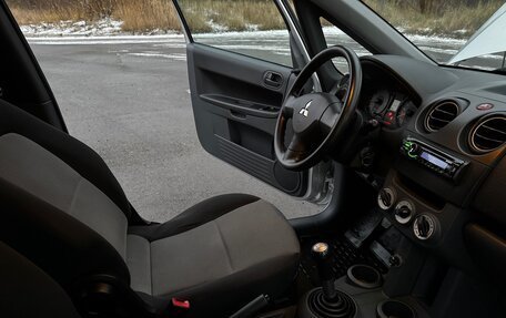 Mitsubishi Colt VI рестайлинг, 2009 год, 400 000 рублей, 18 фотография