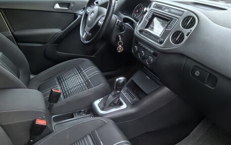 Volkswagen Tiguan I, 2015 год, 1 349 000 рублей, 10 фотография