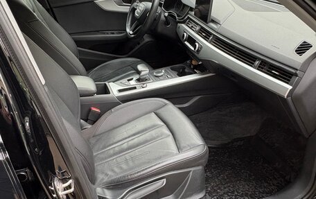 Audi A4, 2018 год, 2 300 000 рублей, 5 фотография