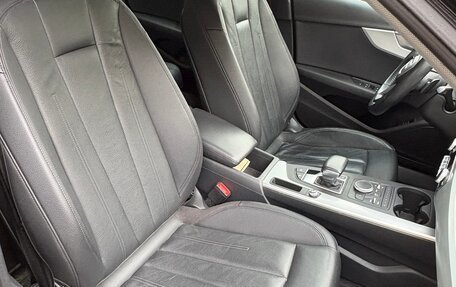 Audi A4, 2018 год, 2 300 000 рублей, 6 фотография