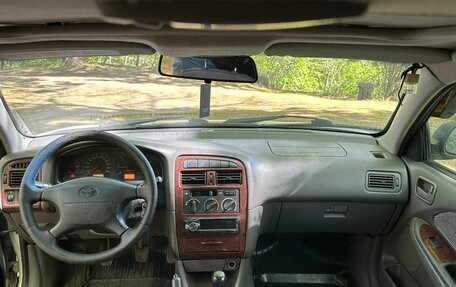 Toyota Avensis III рестайлинг, 1998 год, 400 000 рублей, 6 фотография