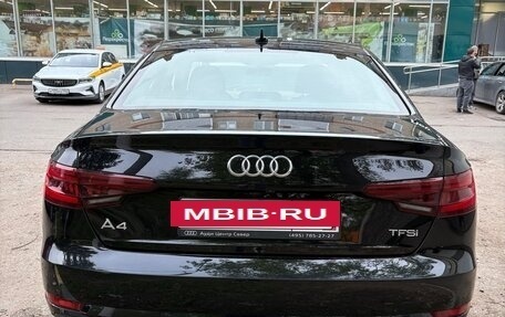Audi A4, 2018 год, 2 300 000 рублей, 3 фотография