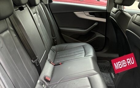 Audi A4, 2018 год, 2 300 000 рублей, 7 фотография