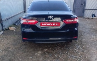 Toyota Camry, 2018 год, 2 300 000 рублей, 1 фотография