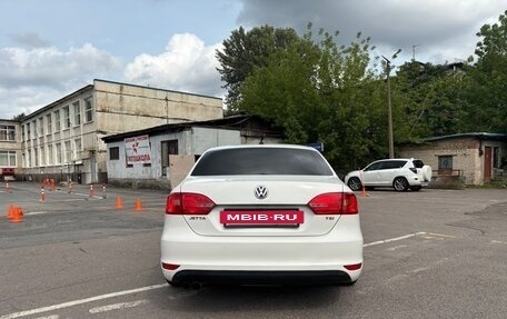 Volkswagen Jetta VI, 2012 год, 1 050 000 рублей, 5 фотография