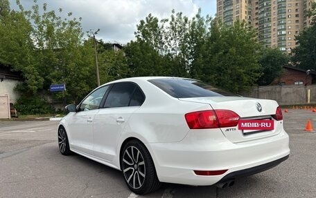 Volkswagen Jetta VI, 2012 год, 1 050 000 рублей, 6 фотография