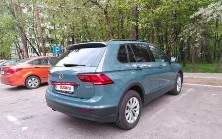 Volkswagen Tiguan II, 2020 год, 2 850 000 рублей, 5 фотография