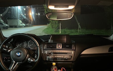BMW 1 серия, 2011 год, 1 300 000 рублей, 7 фотография