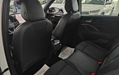 Volkswagen Tiguan, 2026 год, 4 799 000 рублей, 9 фотография