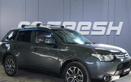 Mitsubishi Outlander III рестайлинг 3, 2014 год, 1 329 000 рублей, 1 фотография