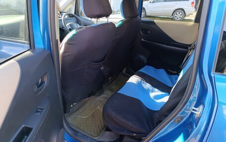 Toyota Ractis I, 2008 год, 550 000 рублей, 12 фотография