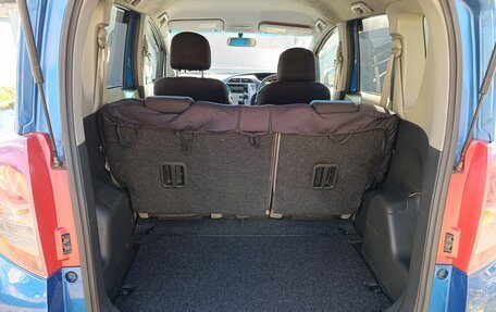 Toyota Ractis I, 2008 год, 550 000 рублей, 14 фотография