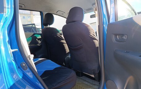 Toyota Ractis I, 2008 год, 550 000 рублей, 20 фотография
