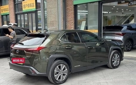 Lexus UX I, 2021 год, 2 050 000 рублей, 7 фотография