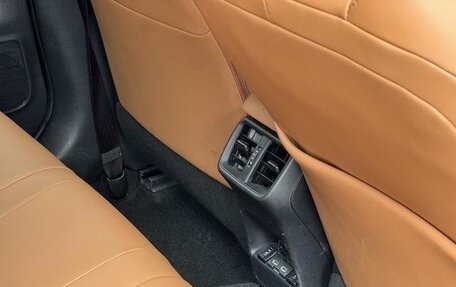 Lexus UX I, 2021 год, 2 050 000 рублей, 22 фотография