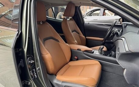 Lexus UX I, 2021 год, 2 050 000 рублей, 23 фотография