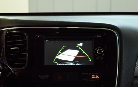 Mitsubishi Outlander III рестайлинг 3, 2014 год, 1 329 000 рублей, 13 фотография