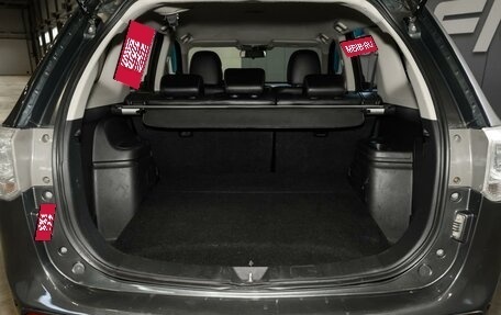 Mitsubishi Outlander III рестайлинг 3, 2014 год, 1 329 000 рублей, 22 фотография