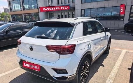 Volkswagen T-Roc I, 2021 год, 1 700 000 рублей, 6 фотография