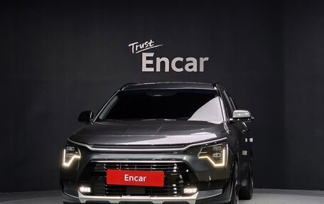 KIA Niro, 2023 год, 1 648 400 рублей, 3 фотография