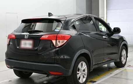 Honda Vezel, 2017 год, 1 440 010 рублей, 2 фотография