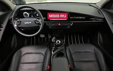 KIA Niro, 2022 год, 1 824 000 рублей, 7 фотография