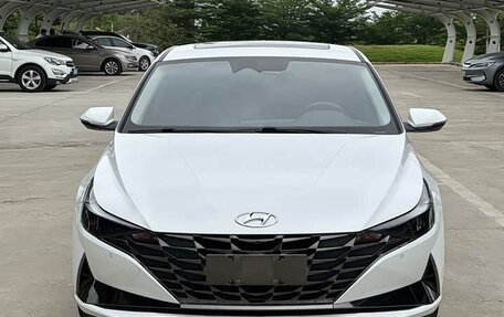 Hyundai Elantra, 2021 год, 1 320 000 рублей, 2 фотография