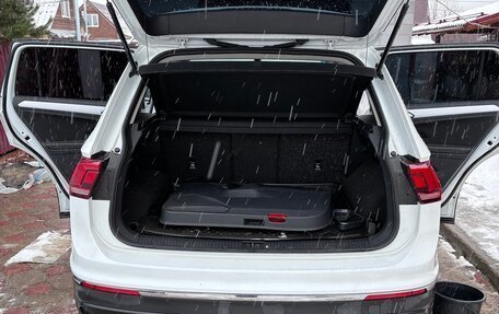 Volkswagen Tiguan II, 2022 год, 1 850 000 рублей, 11 фотография