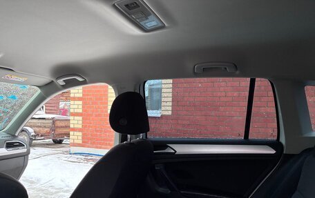 Volkswagen Tiguan II, 2022 год, 1 850 000 рублей, 6 фотография