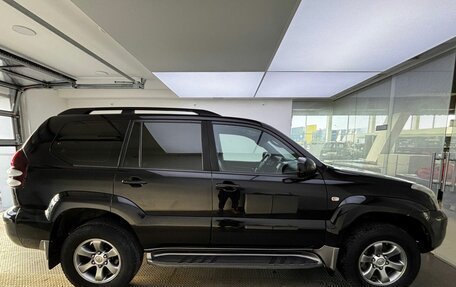 Toyota Land Cruiser Prado 120 рестайлинг, 2008 год, 2 170 000 рублей, 5 фотография