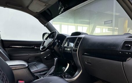 Toyota Land Cruiser Prado 120 рестайлинг, 2008 год, 2 170 000 рублей, 13 фотография