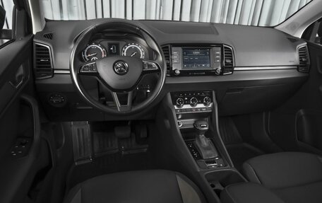Skoda Karoq I, 2020 год, 2 670 000 рублей, 6 фотография