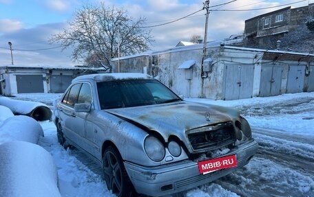 Mercedes-Benz E-Класс, 1997 год, 320 000 рублей, 5 фотография