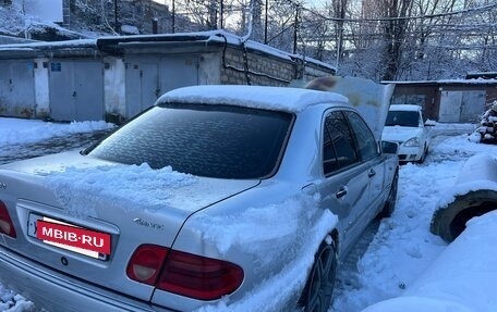 Mercedes-Benz E-Класс, 1997 год, 320 000 рублей, 9 фотография